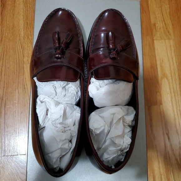 Giorgio Armani Burgundy Loafer - Size 6